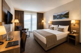 Hotel M K - 2