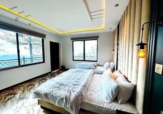 Luxury 1BHK Panoramic Views Near Mall Road Murree - 3