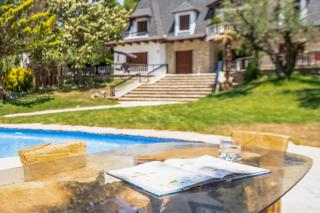 Stone Manor Pool Garden Garraf Near BCN - 6