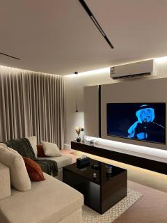 جناح فندقي هيفن هوم الفاخر تجربة إقامة راقية باب إلكتروني ذكي Haven Home Luxury Hotel Suite - 1