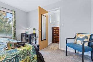 Quiet area/Petfriendly/Wi-fi/5 beds/1.5 bath - 3