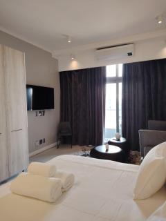 Menlyn Maine Trilogy 512 - 5