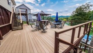 Cove Manor - 1