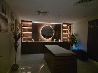 Luxury 2BR Suite Close to Al Safarat - 7