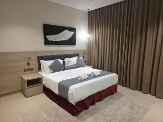 Luxury 2BR Suite Close to Al Safarat - 4