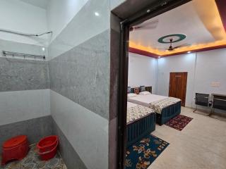 VIP INN hotel ayodhya - 1