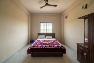 Hotel Amarendra Stay in - 2