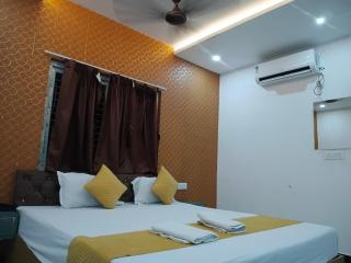 Hotel Rudra Heritage - 1