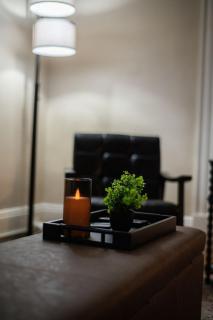 The Witch City Hideout - Salem 3 Bedroom with Gameroom, Balcony & Free Parking - 1
