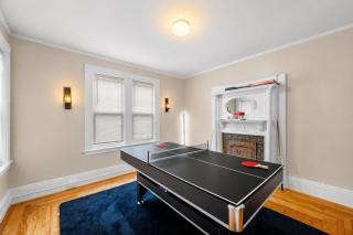 The Witch City Hideout - Salem 3 Bedroom with Gameroom, Balcony & Free Parking - 9