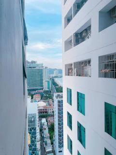 Infinity Sea View Apartment - 2