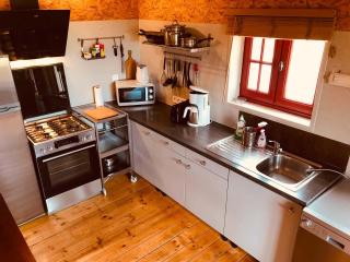 LA MAISON DES EXPLORATEURs -LES CHALETS DE MONTSERMAGE - 2