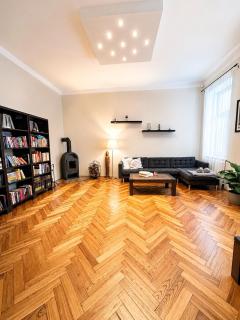 City Premium Apartment - FREE Parking and Balcony - Bratislava - 0
