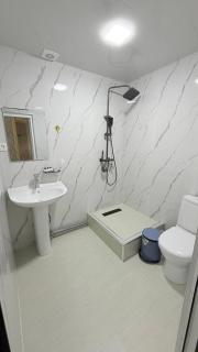 Nuric Family Guest House - 4