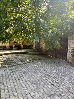 Quiet and comfortable courtyard house in Qachrash - 9