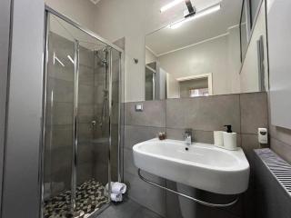 Spacious Apartment close to train station - 5