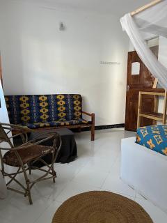 Meama Paje Guesthouse - 1