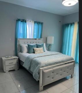 The Modern Haven - 7