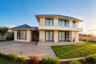 Ocean Views & Stunning Sunsets 1st-Floor Villa - 8