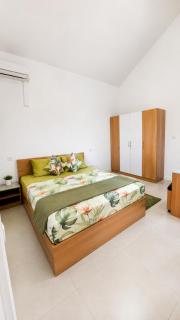 Ocean Views & Stunning Sunsets 1st-Floor Villa - 9