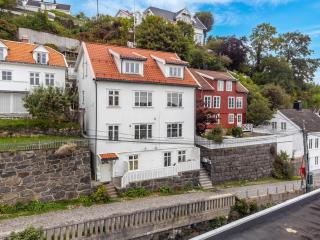 City and Sea view in Arendal - 2