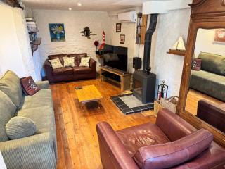 Bras D’Or Rural Gite cottage by farms & lakes. - Bais - 8