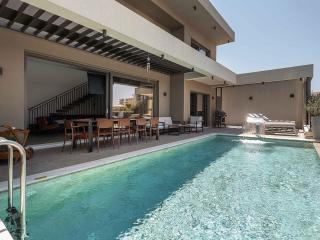Lusol Seafront Villas - "Free" Heated Pools, 100m Sea - 7