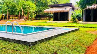 EMERALD HAVEN SAFARI Cottages - 5