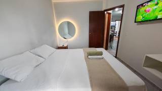 Apartamento 2 quartos com ar condicionado e piscina, há 3 min a pé da praia de taperapuan-300 mts - 5