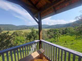 Chácara aconchegante com vista para o rio - 9