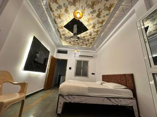 Prusha Homestay near Mahakal Mandir - 5
