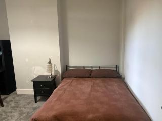 1 Bed Flat Northumberland Heath - 1