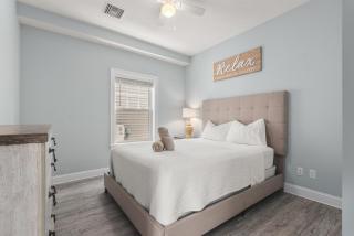 Beachside Abode 1A by Bayley Vacation Rentals - 8