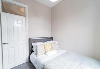 Northern Haven - Stunning Retreat - Sleeps 9 - Contractors - Long Stays - 1
