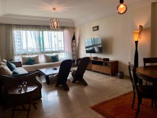 Bright & Cosy-Open View All Around - 1