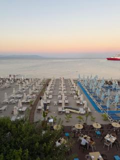 Nefeli-Beachfront -Apartment - 9