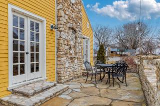 The Blake Cottage Wine Country Home - 6