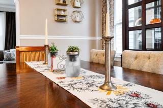 Charming Home in Kearny 3 Bedrooms 2 Full Bathrooms - 2