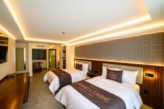 Hotel Grand L'Orbe by JAMM - 9