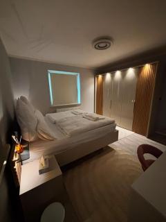 Modern & Spacious 2 room city centre Homeoffice - 7