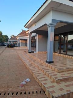 Vision Executive Lodge & Apartments - 1