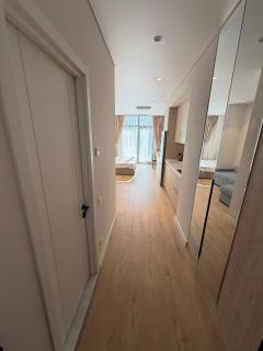 Luxury Beachfront Residence - Marina Village - 3
