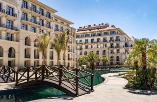 Luxury Beachfront Residence - Marina Village - 4