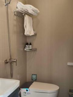 Jiumi Hutong Homestay - 2