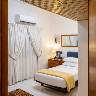 Grand Memphis Hotel - 6