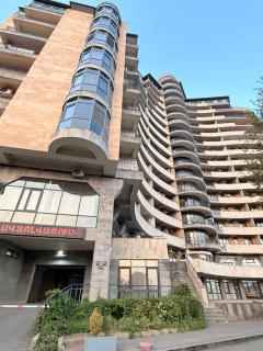 Apartments at Sky Studios - 8