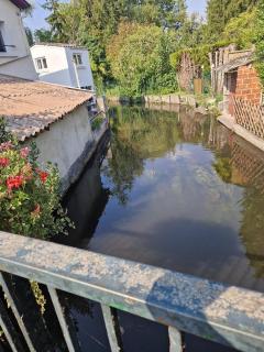 Ground-Floor Apartment With private Garden - 9