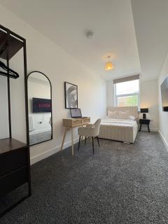 Ferraro - Free Parking - Free Wifi - Sleeps 6 - 6