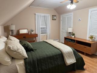 Room in Fitchburg - 9