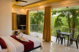 T Hill Vythiri Pool Resort - 6